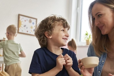Chcesz wspierać samodzielność dziecka i odkrywać jego możliwości? Kurs Montessori to najlepszy sposób!
