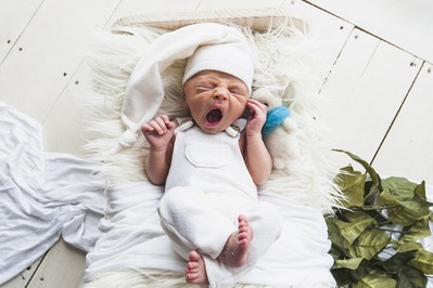 Sen noworodka – co robić, by maluszek spał spokojnie i bezpiecznie? WYWIAD Z EKSPERTKĄ cz. I