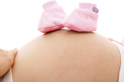 Bezpieczne sposoby na mdłości w ciąży