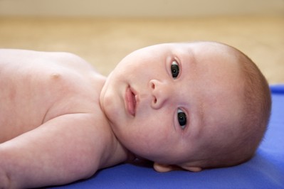Niepokojące zachowania niemowlęcia – wywiad z ekspertem