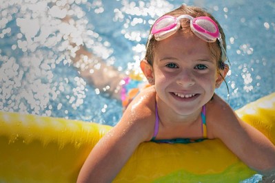 Basen dla dzieci czyli nauka pływania od najmłodszych 