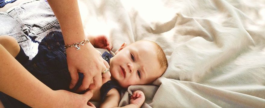 Wysypka u niemowlaka: co ją może powodować?