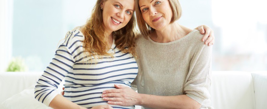 Jak podejmować decyzje przed i w trakcie porodu? WYWIAD