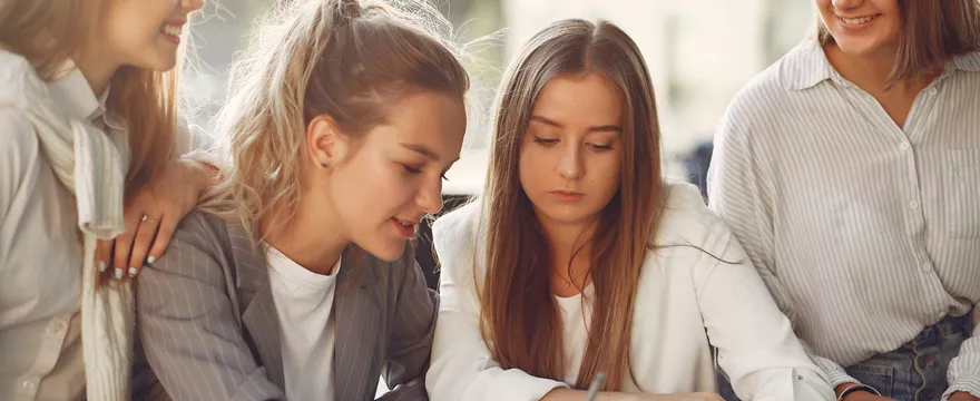 Odkrywanie potencjału ludzkiego: rewolucja w pedagogice i resocjalizacji